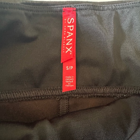 SPANX FAUX LEATHER BROWN CROC SHINE LEGGINGS SIZE SMALL - Picture 13 of 16